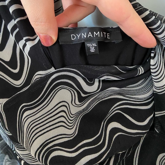 Dynamite Bodycon Long Sleeve Cross Strap Marble Black & White Dress - Size XL - Picture 4 of 4